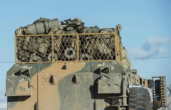 50 'Kirpi' Afrin'e doğru gidiyor