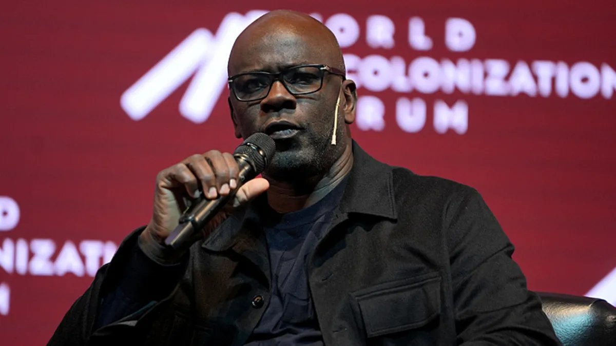 Lilian Thuram'dan ırkçılık açıklaması: "Futbolcular söz almalı"
