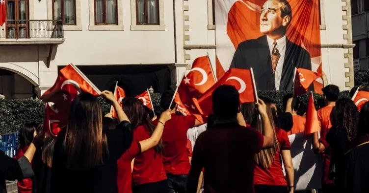 Atatürk’ün Çocukluk Anıları - Atatürk’ün Okul, Çocukluk ve Gençlik Döneminden Anıları ve Hatıraları