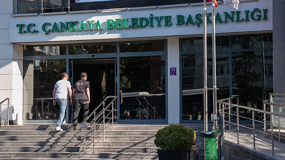 SON DAKİKA | Çankaya Belediyesi'ne rüşvet operasyonu! Belediye Başkanı Hüseyin Can Güner dahil 36 gözaltı kararı