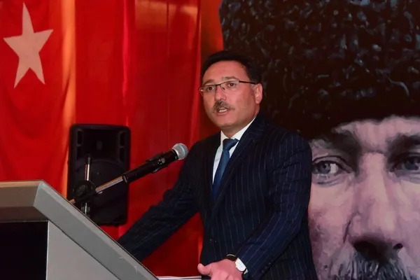 kayseri-valiliginden-30-agustos-zafer-bayrami-resepsiyonu-1661893984071.jpeg