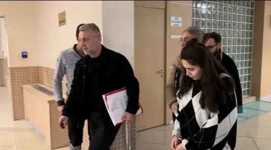 Yeni doğan bebeğini camdan aşağı atmıştı! Ağlama sesinden korkarken elimden düşürdüm! İstenen ceza belli oldu...