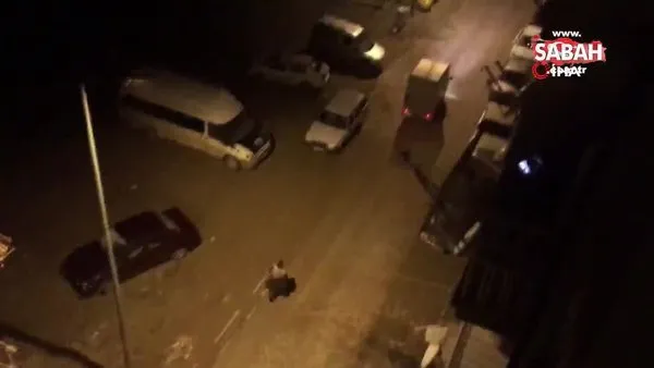 Elazığ'da dehşet... Kardeşini sokak ortasında silahla vurdu | Video