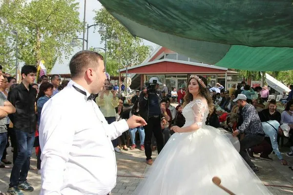 Böyle bir düğün konvoyu görülmedi