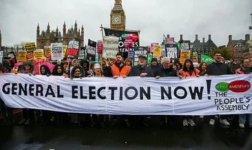 İngiltere’de hayat pahalılığı protestosu! Rishi Sunak’ı istifaya çağırdılar