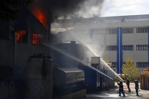 Hadımköy’de yangın ve patlama