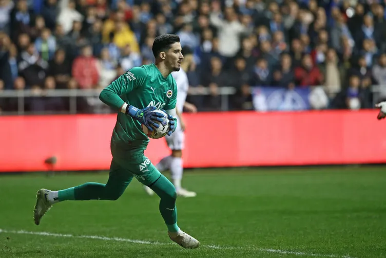 Son dakika Fenerbahçe transfer haberi: Ve anlaşma sağlandı! İşte Altay Bayındır'ın yeni takımı...