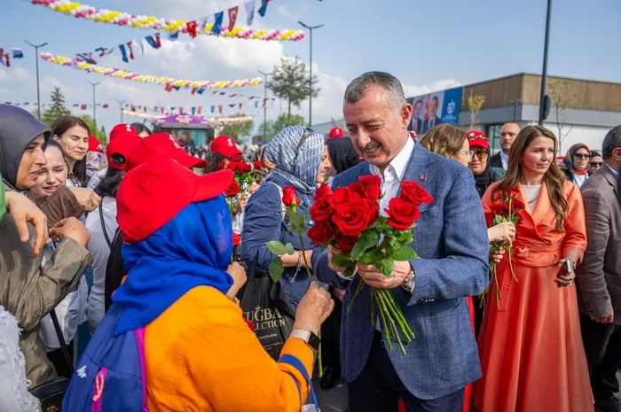 turkiyenin-en-kapsamli-yasam-projesi-kocaelide-anne-sehir-yasam-merkezi-hizmete-acildi-1779262588677.jpg