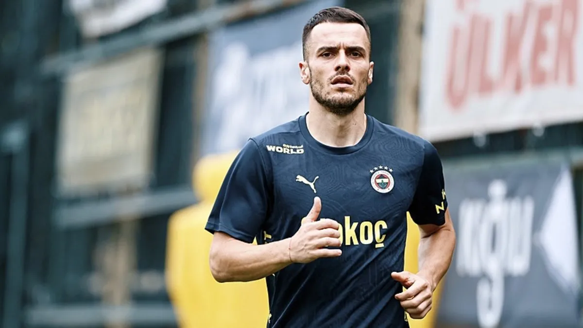 FENERBAHÇE HABERLERİ: Kostic ve Amrabat'ın durumu netleşti