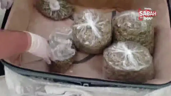 Evlerinde uyuşturucu madde depolayan şüpheliler yakalandı | Video