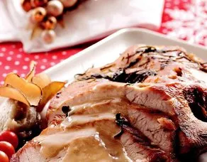 Greyvi Soslu Hindi Tandır, Yerelması Ve Kereviz Püresi İle