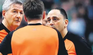 Yunan taraftarı hakemimize saldırdı!