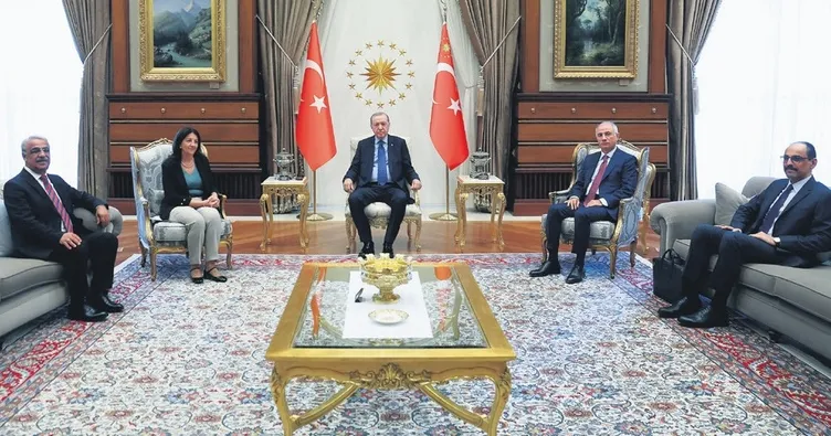 DEM’lileri kabul etti