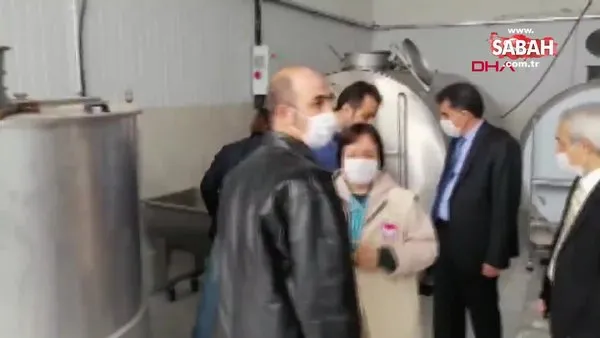 Konya'da süt banyosu yapan işçilerin avukatı kazandaki sıvının süt olmadığını iddia etti | Video