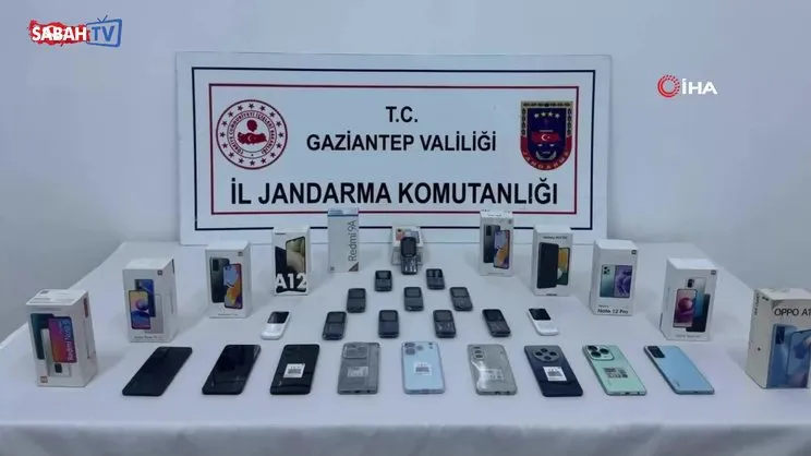 Gaziantep'te 3 milyon TL değerinde kaçak elektronik eşya ele geçirildi: 3 gözaltı | Video