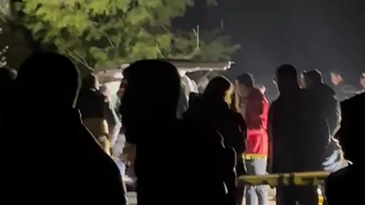 Osmaniye'de mezarlık dehşetinde flaş gelişme: Arabada boğazları kesilmiş halde bulunmuşlardı! İsimleri yazılı… Osmaniye'de mezarlık dehşetinde flaş gelişme: Arabada boğazları kesilmiş halde bulunmuşlardı! İsimleri yazılı…