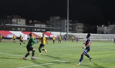 Karaman’da ilk kez gece maçı oynandı