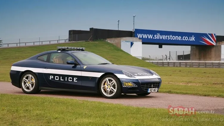 Dünyanın en pahalı ve en hızlı polis araçları!