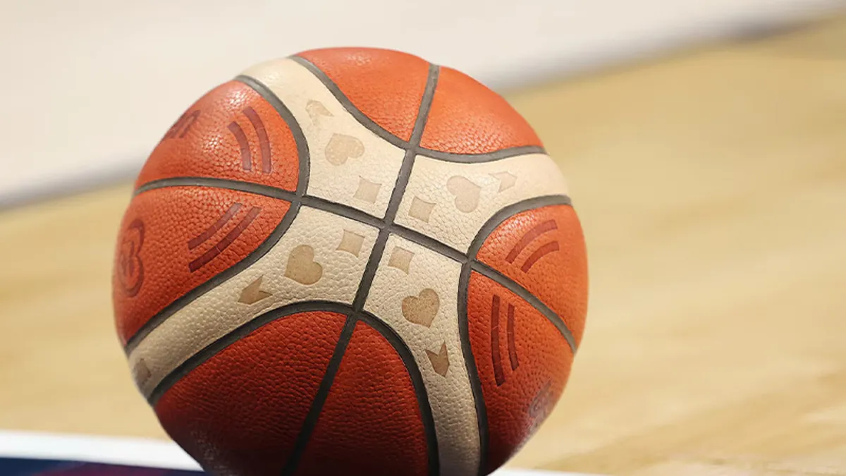 FIBA Kıtalararası Kupa logosu ve Çin bayrağı