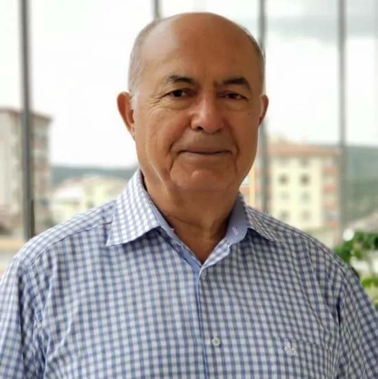 kiraci-ev-sahibini-oldurdu-defalarca-bicakladi-1694865364931.jpg