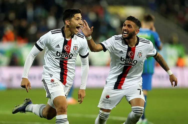 besiktas-zorlu-karagumruk-deplasmaninda-8-maclik-hasret-1642410361267.jpg