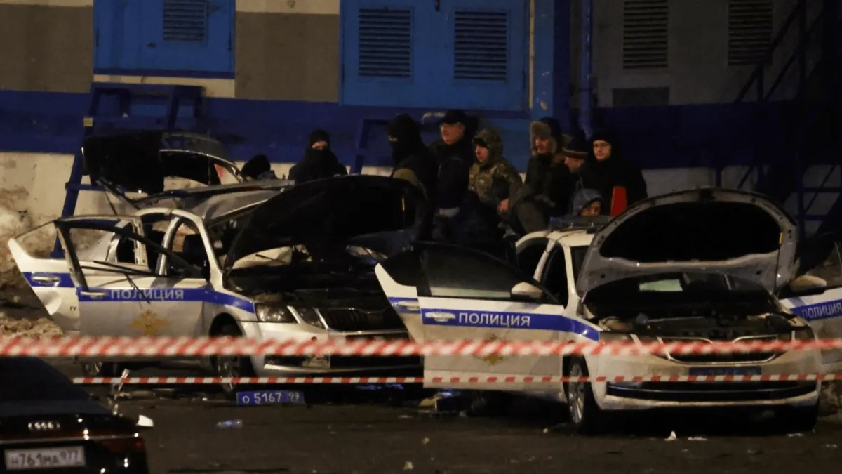 Rusya’da devriye aracına bombalı saldırı: 1 ölü Rusya’da devriye aracına bombalı saldırı: 1 ölü