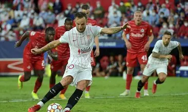 Sevilla-Salzburg maçının ilk yarısında 4 penaltı kararı! Tarihte ilk...
