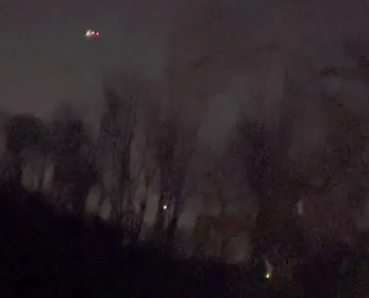 ABD’de merak uyandıran gözlem: Gökyüzünde gizemli cisimler tespit edildi! Yabancı ajan etkisi endişelere yol açtı