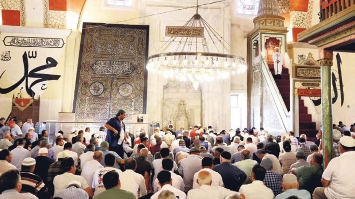 Cuma hutbesinde, Peygamber sevgisi anlatıldı
