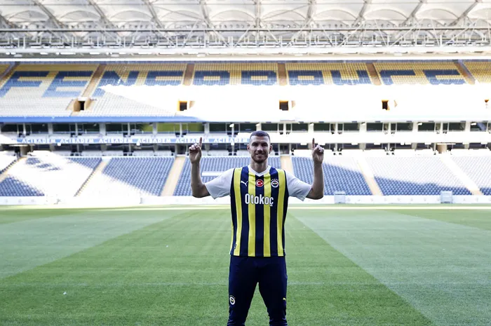 fenerbahcenin-yeni-super-stari-bosna-elmasi-edin-dzekonun-siradisi-hayat-hikayesi-1687497938670.jpg