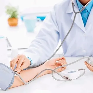 Tansiyon düşüklüğü ve yüksekliği belirtileri nelerdir? Tansiyon düzensizliğine ne iyi gelir?