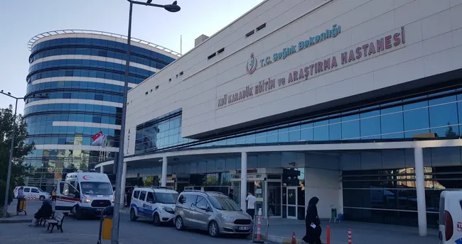 Karabük’te dehşet! Husumetlilerine tüfekle ateş açtı: 7 yaralı Karabük’te dehşet! Husumetlilerine tüfekle ateş açtı: 7 yaralı