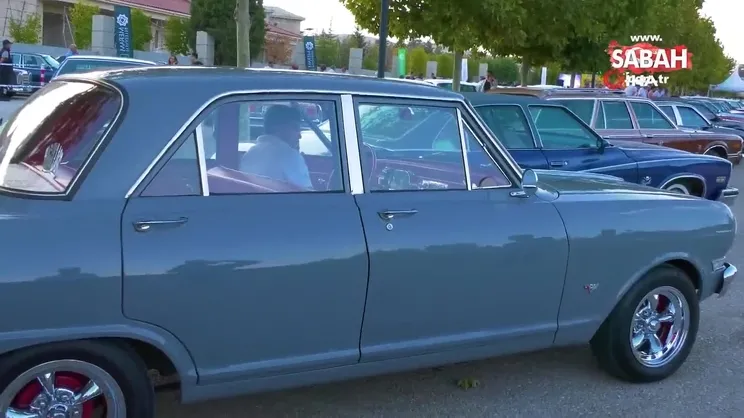 Klasik otomobillerle geçmişe yolculuk | Video