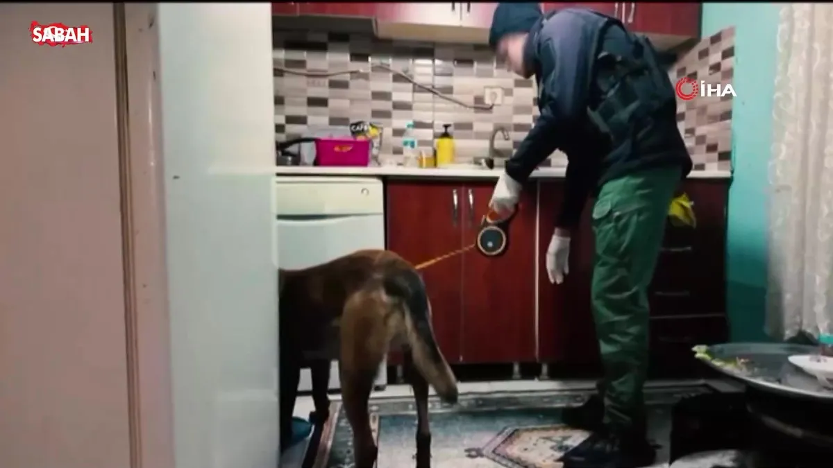 Çanakkale’de huzur uygulamalarında 2 şüpheli tutuklandı | Video videosunu izle Çanakkale’de huzur uygulamalarında 2 şüpheli tutuklandı | Video videosunu izle