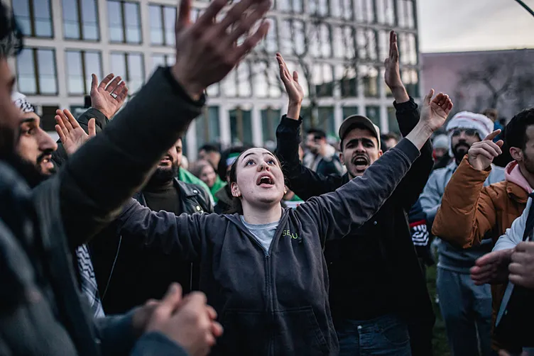 Suriye’de barış ortamı hakim: Esad rejimi dönemindeki mezhep çatışmaları sonlanıyor