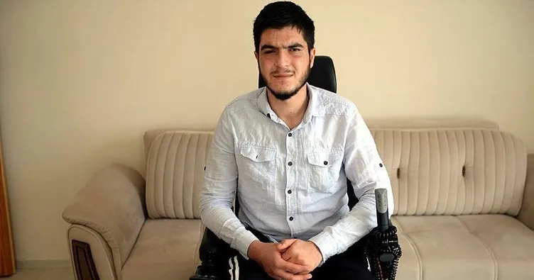 ‘Vatana 2 bacağım değil canım feda...’