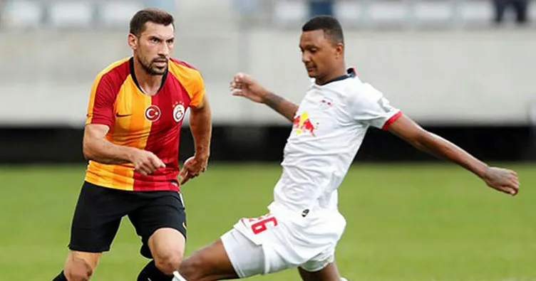 Son dakika: Şener Özbayraklı Başakşehir’e transfer oldu!