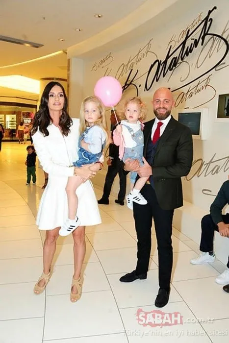 Yaprak Dökümü'nün Fikret'i Bennu Yıldırımlar'ın kızı Ada güzelliğiyle sosyal medyayı salladı! İşte Bennu Yıldırımlar'ın gözlerden uzak büyüyen kızı...