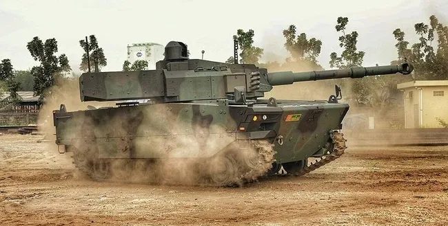 tank-sinifina-yeni-bir-soluk-getirmisti-yeni-tasarimiyla-kaplan-gorucuye-cikiyor-1629008775350.jpg