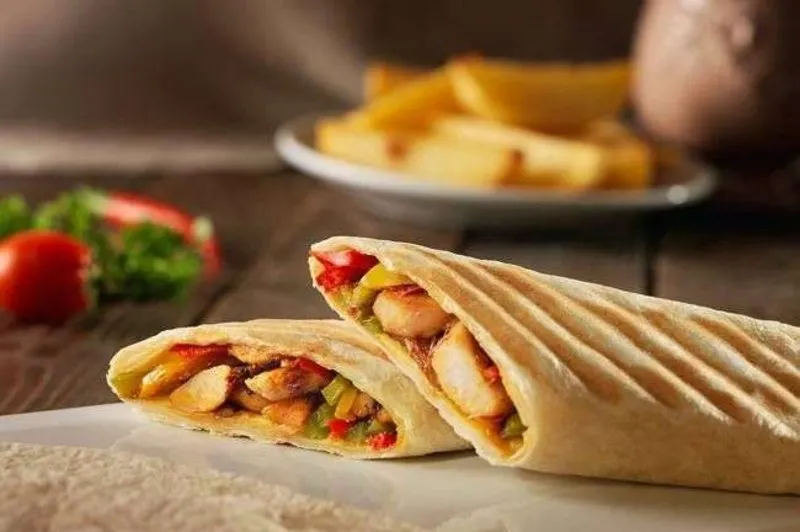 Tavuklu Kasarli Wrap Tarifi Tavuklu Kasarli Wrap Nasil Yapilir Sandvic Tarifleri Haberleri