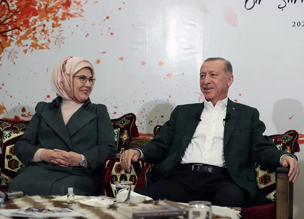 son-dakika-baskan-erdogandan-siirtte-onemli-mesajlar-yeni-programimizla-refahi-yayginlastiracagiz-1638729112275.jpg