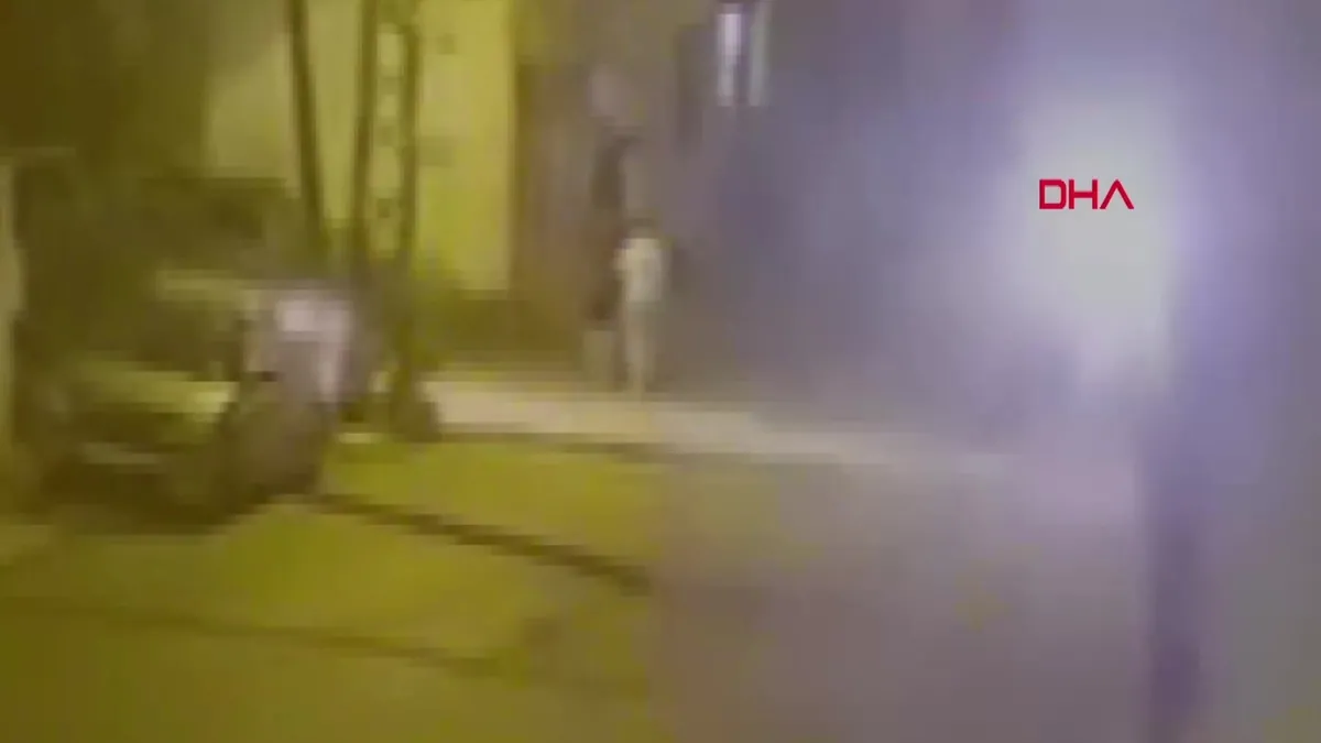 Hatay’da otomobil ile motosikletin çarpışması kamerada | Video videosunu izle Hatay’da otomobil ile motosikletin çarpışması kamerada | Video videosunu izle