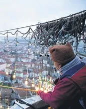 Ramazanın süsü mahyalar asıldı