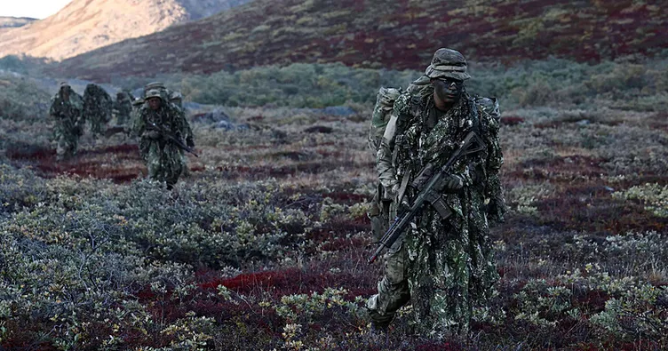 NATO’dan Grönland’da gövde gösterisi: 11 ülke sahaya iniyor