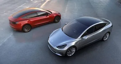 Tesla’ya Model S araçlardaki dokunmatik ekran arızasının güvenlik riski oluşturabileceği uyarısı yapıldı