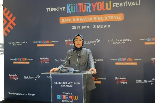 turkiye-kultur-yolu-festivali-sanliurfada-basladi-1777146468007.jpg