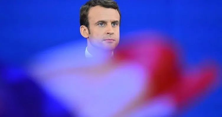 Macron olimpiyat ateşini Paris’e taşımak istiyor