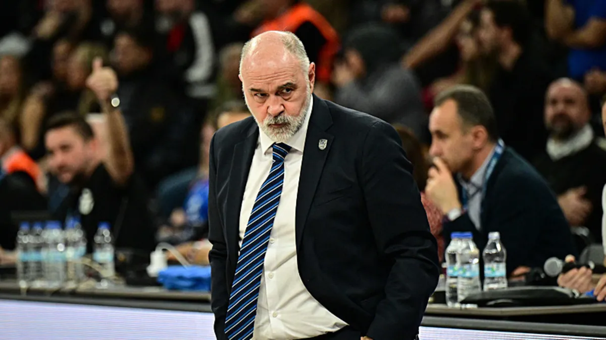 Anadolu Efes koçu Pablo Laso: Saçma top kayıpları yaptık Anadolu Efes koçu Pablo Laso: Saçma top kayıpları yaptık