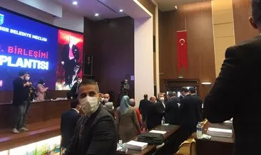 Ankara Büyükşehir Belediye Başkanı Mansur Yavaş’tan zorbalık! Soru önergesi almadı, mikrofonu kapattı