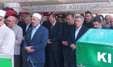 İzmir Valisi Süleyman Elban’ın babası Ahmet Elban son yolculuğuna uğurlandı #kirsehir